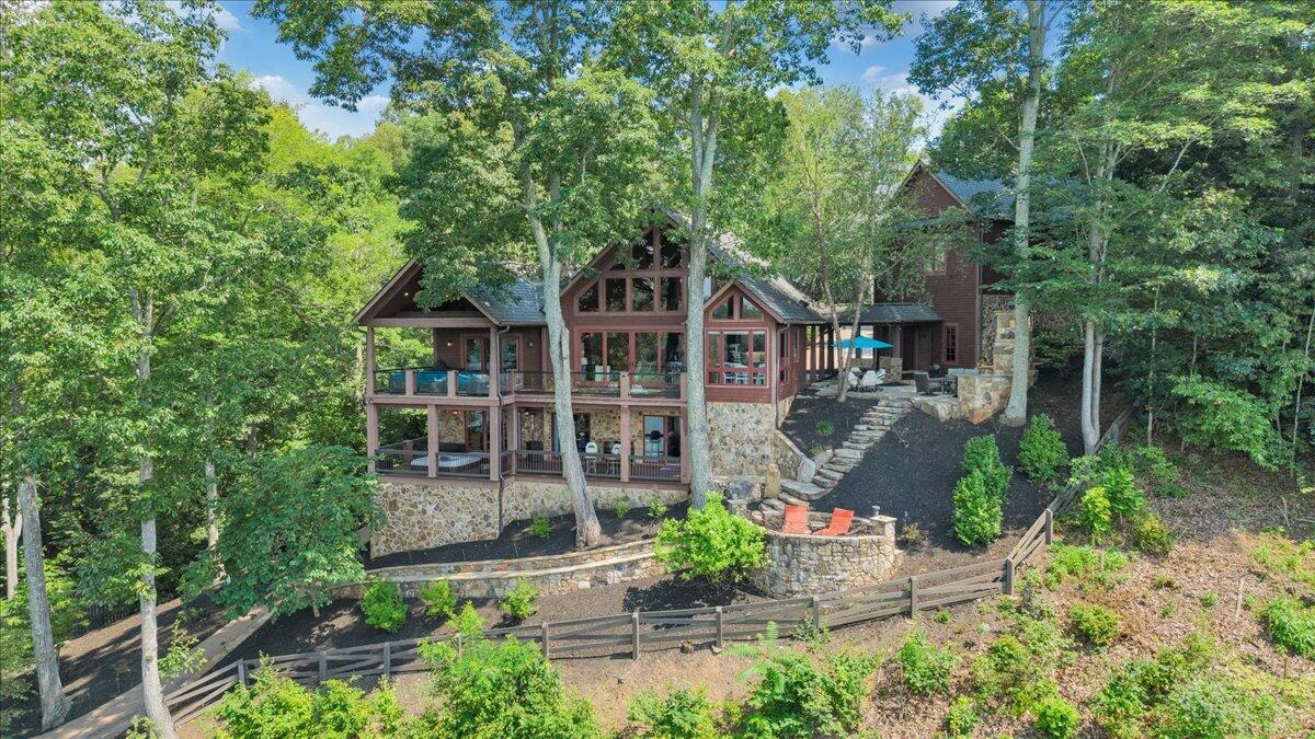 136 Village LN - Photo 174