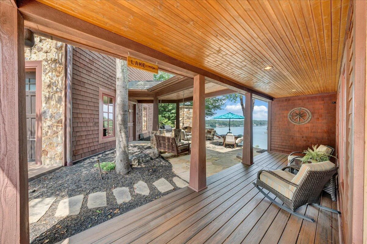 136 Village LN - Photo 52