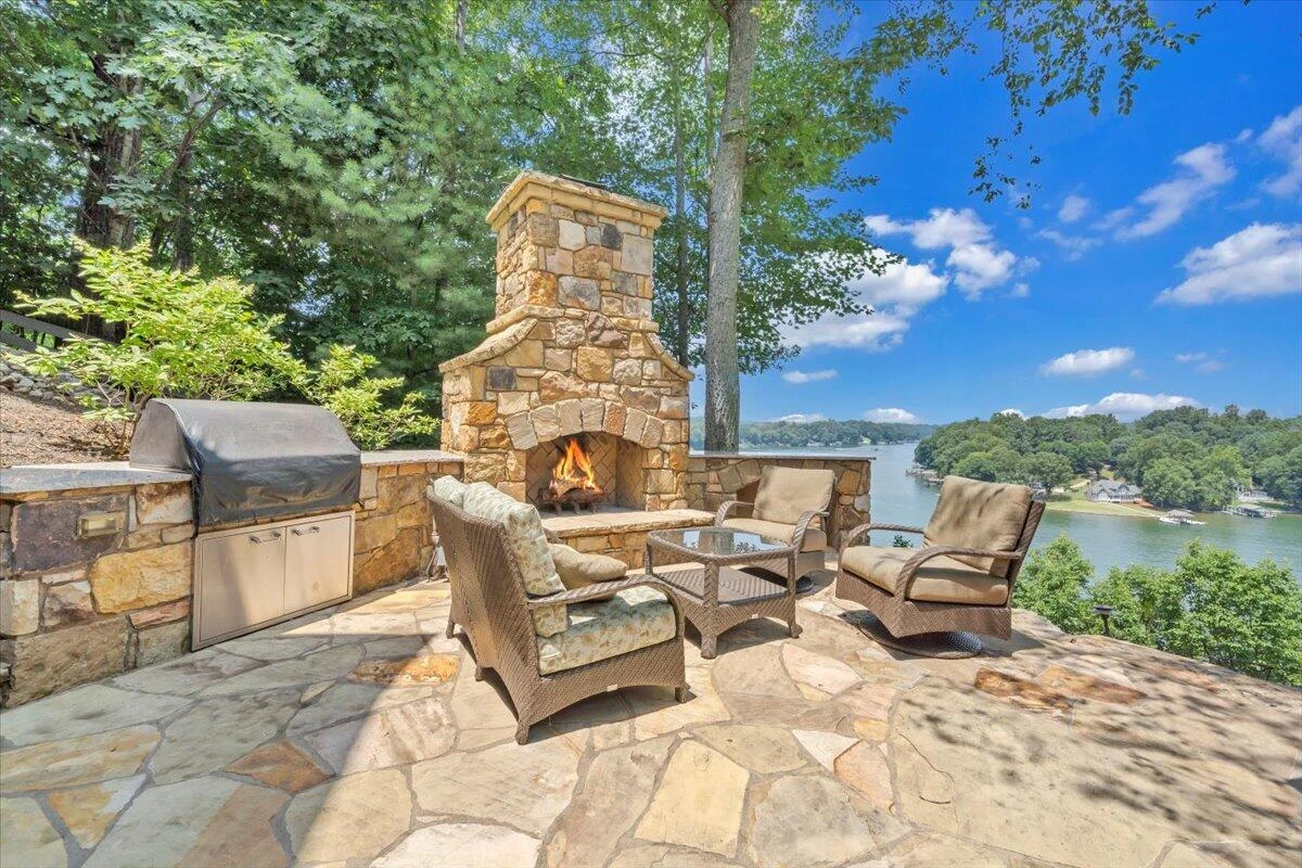 136 Village LN - Photo 60