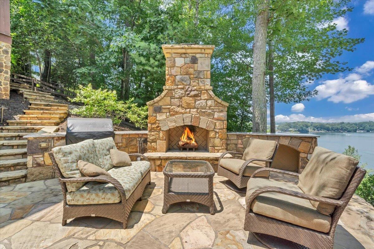 136 Village LN - Photo 61