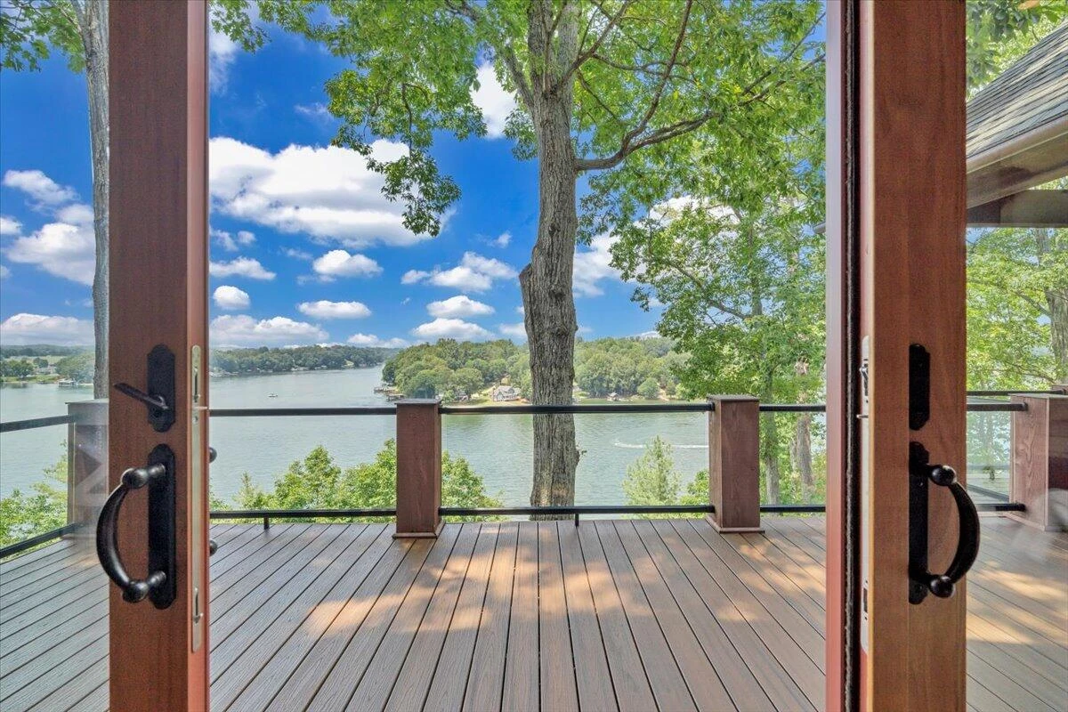 136 Village LN - Photo 63