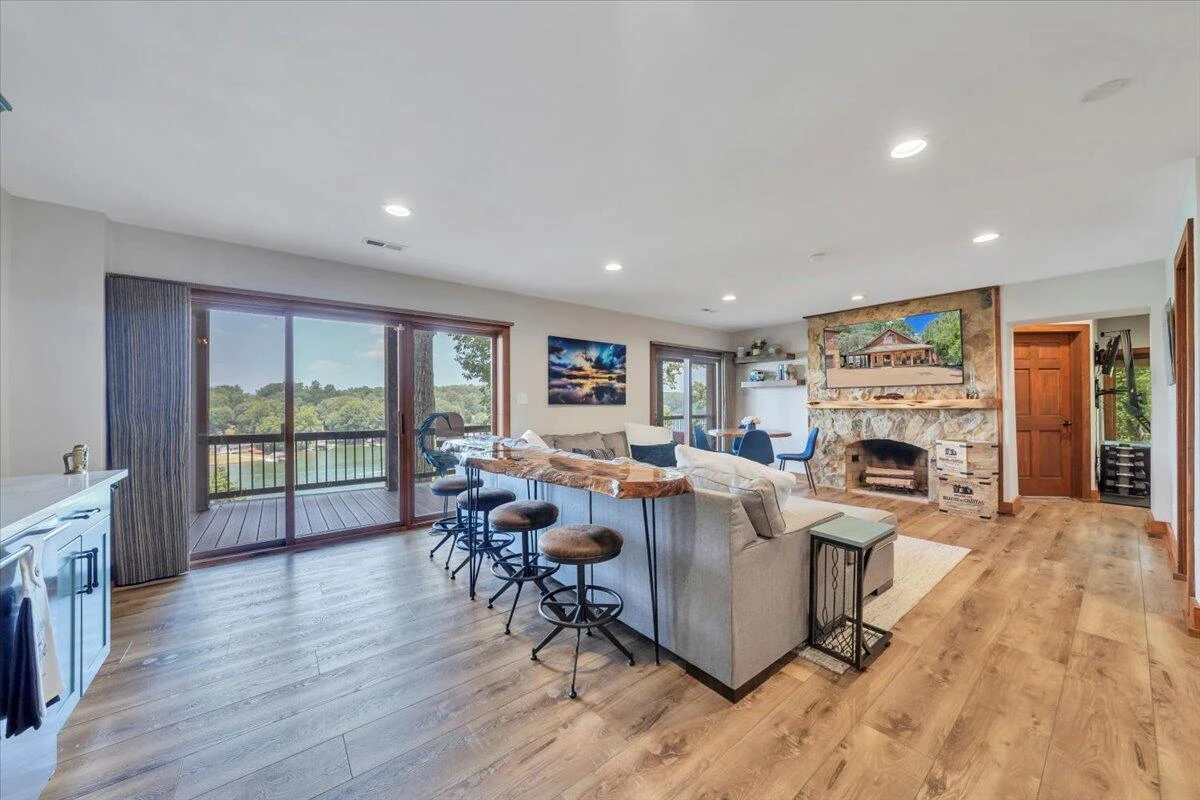 136 Village LN - Photo 76