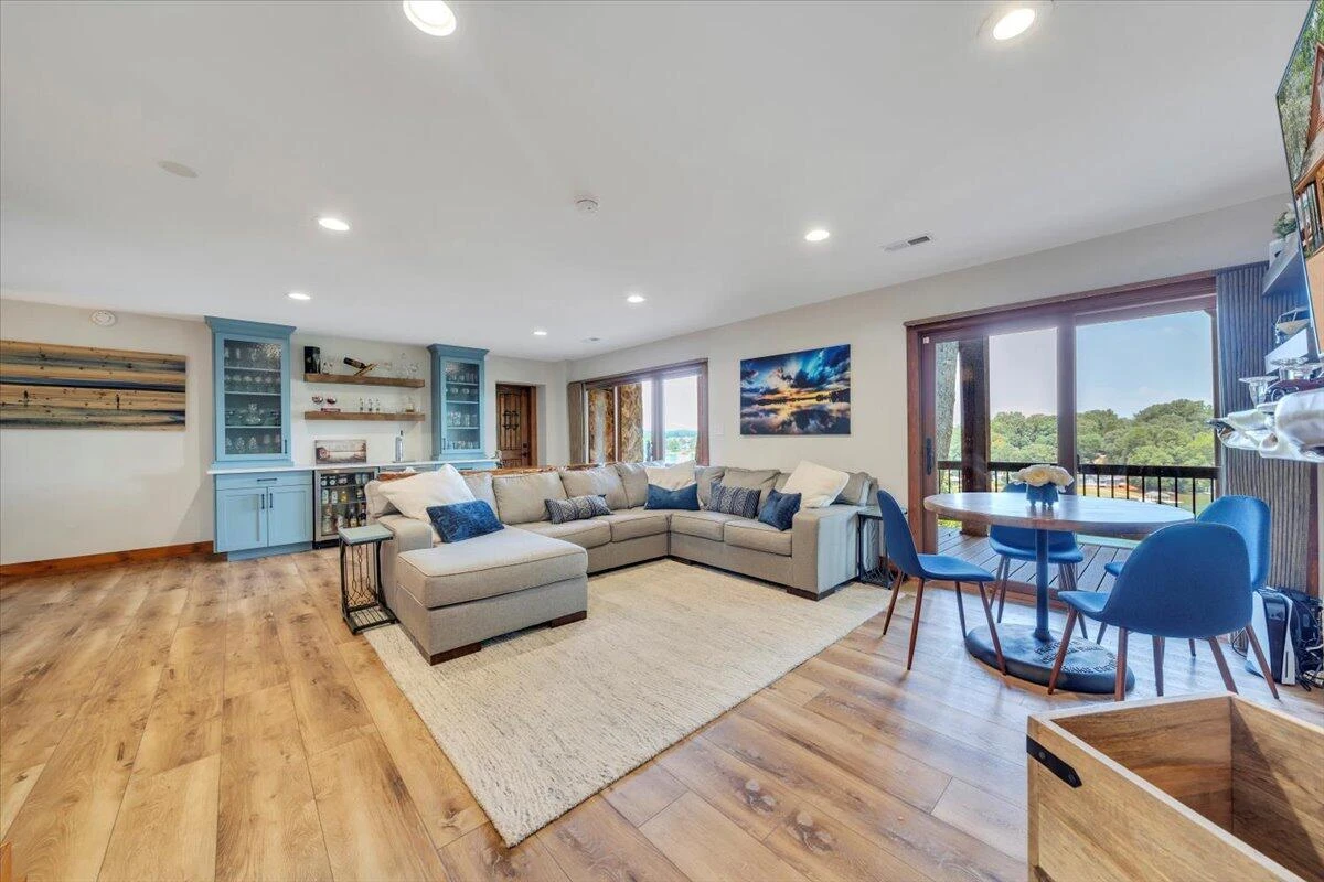 136 Village LN - Photo 81