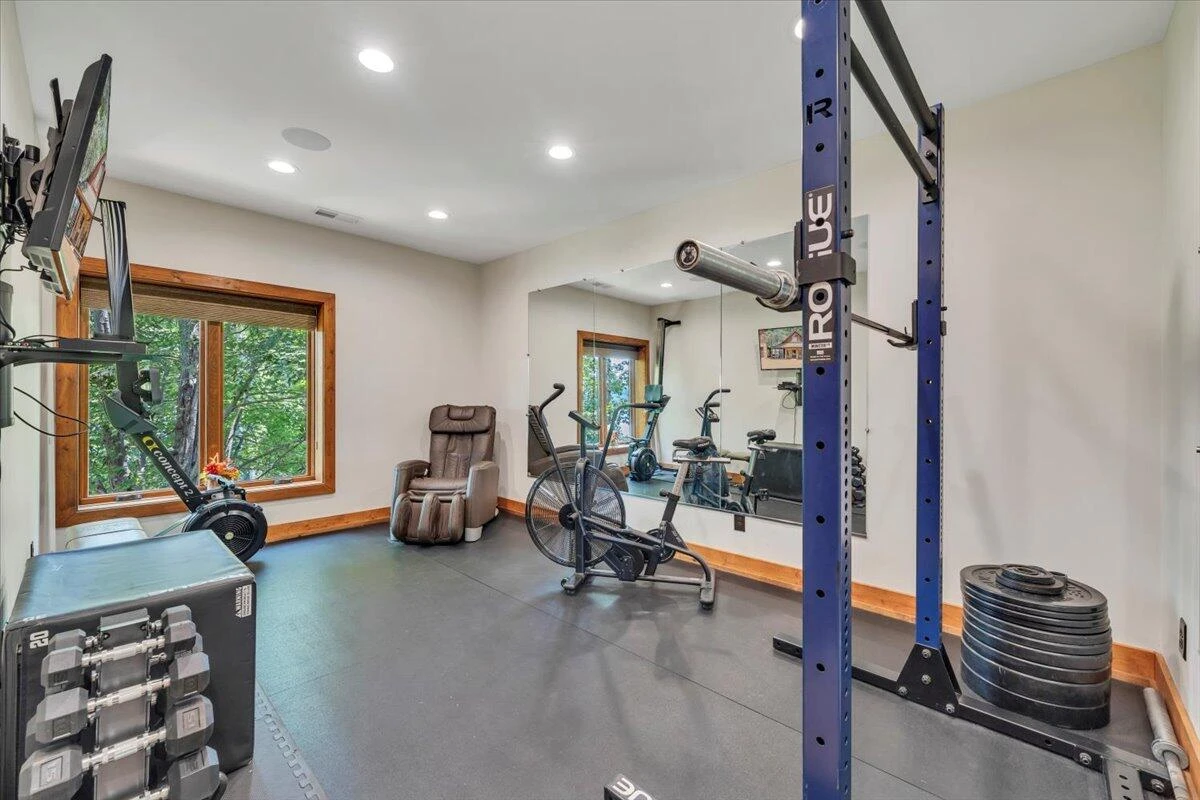 136 Village LN - Photo 89