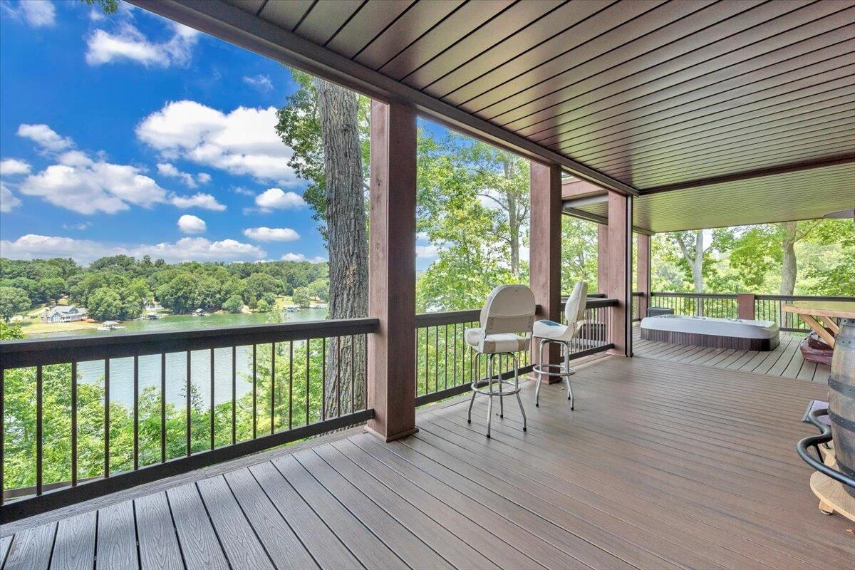 136 Village LN - Photo 95