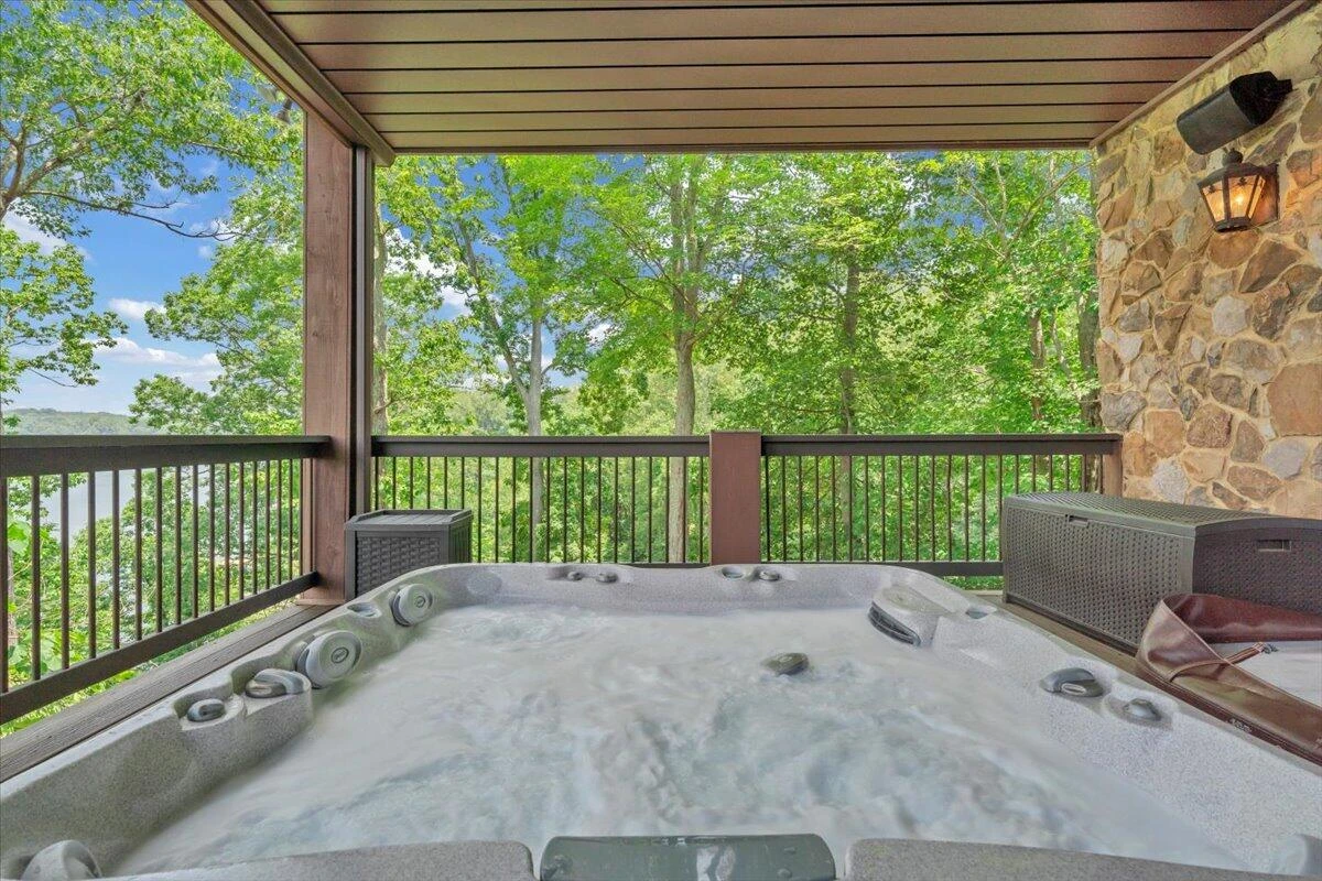 136 Village LN - Photo 97
