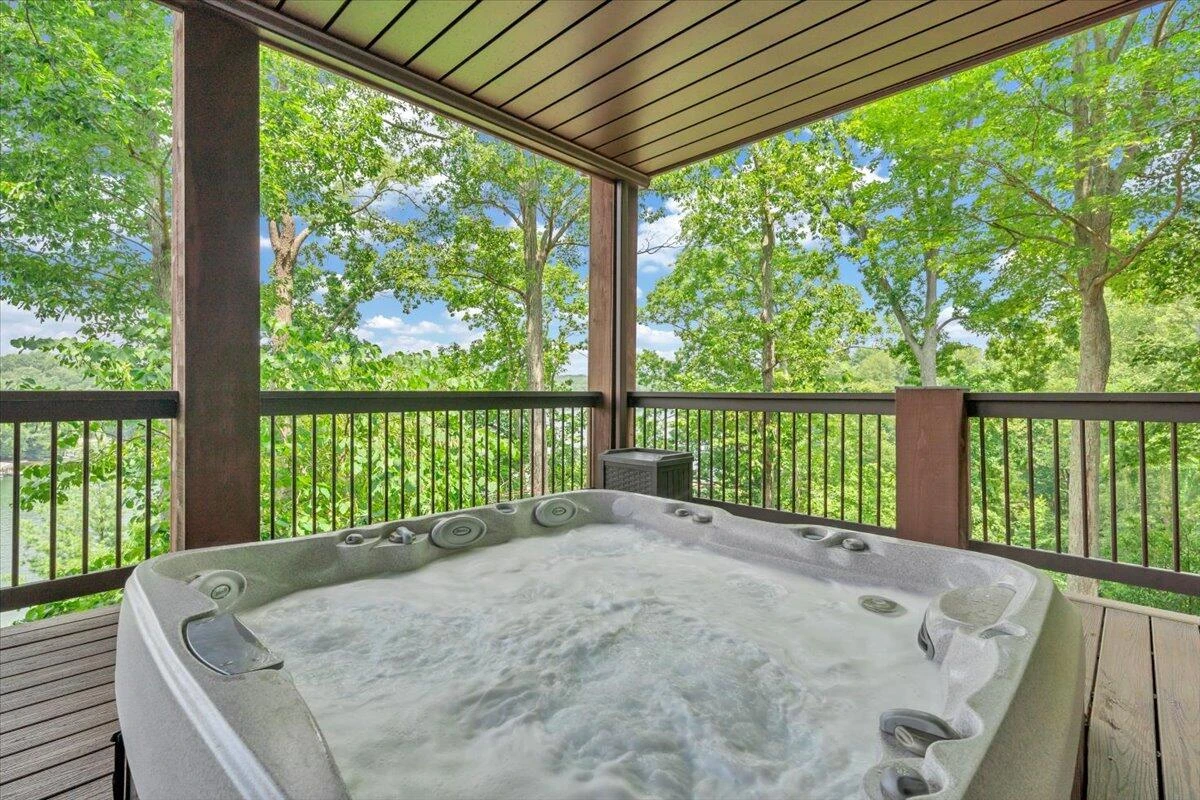 136 Village LN - Photo 98