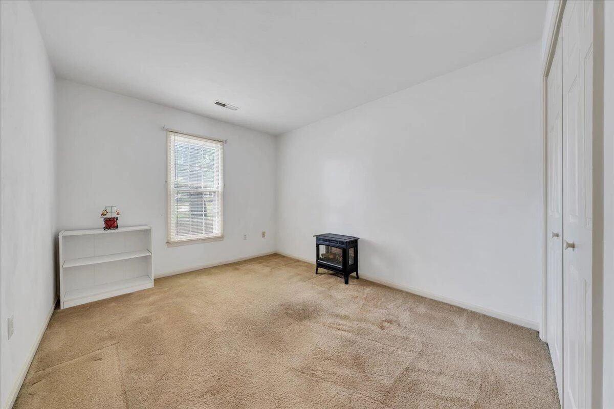 850 Stonegate CT - Photo 16