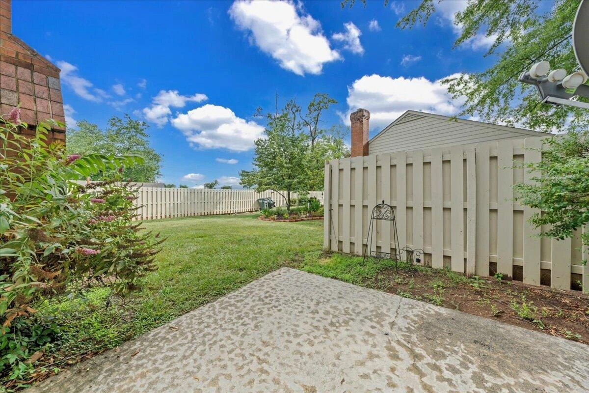 850 Stonegate CT - Photo 21
