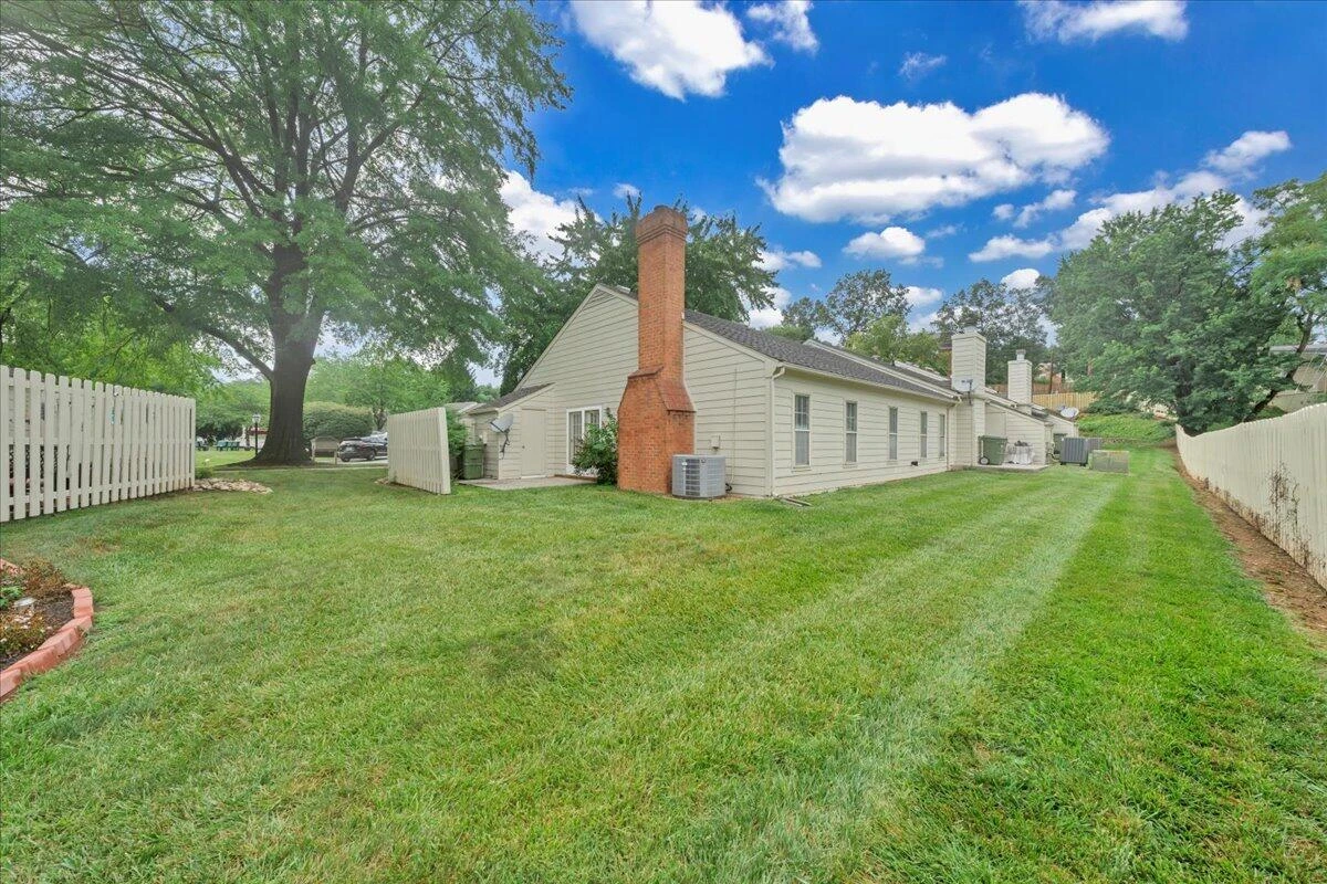 850 Stonegate CT - Photo 23