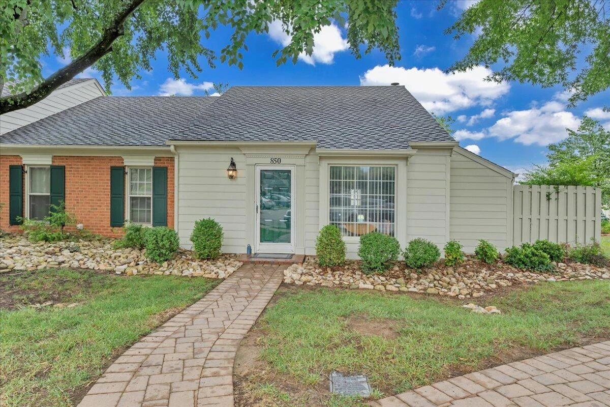 850 Stonegate CT - Photo 27