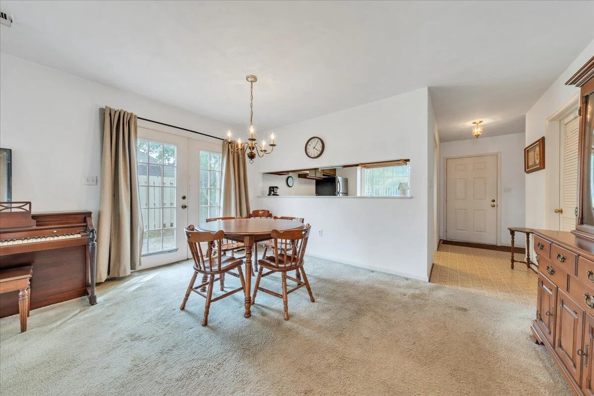 850 Stonegate CT - Photo 5