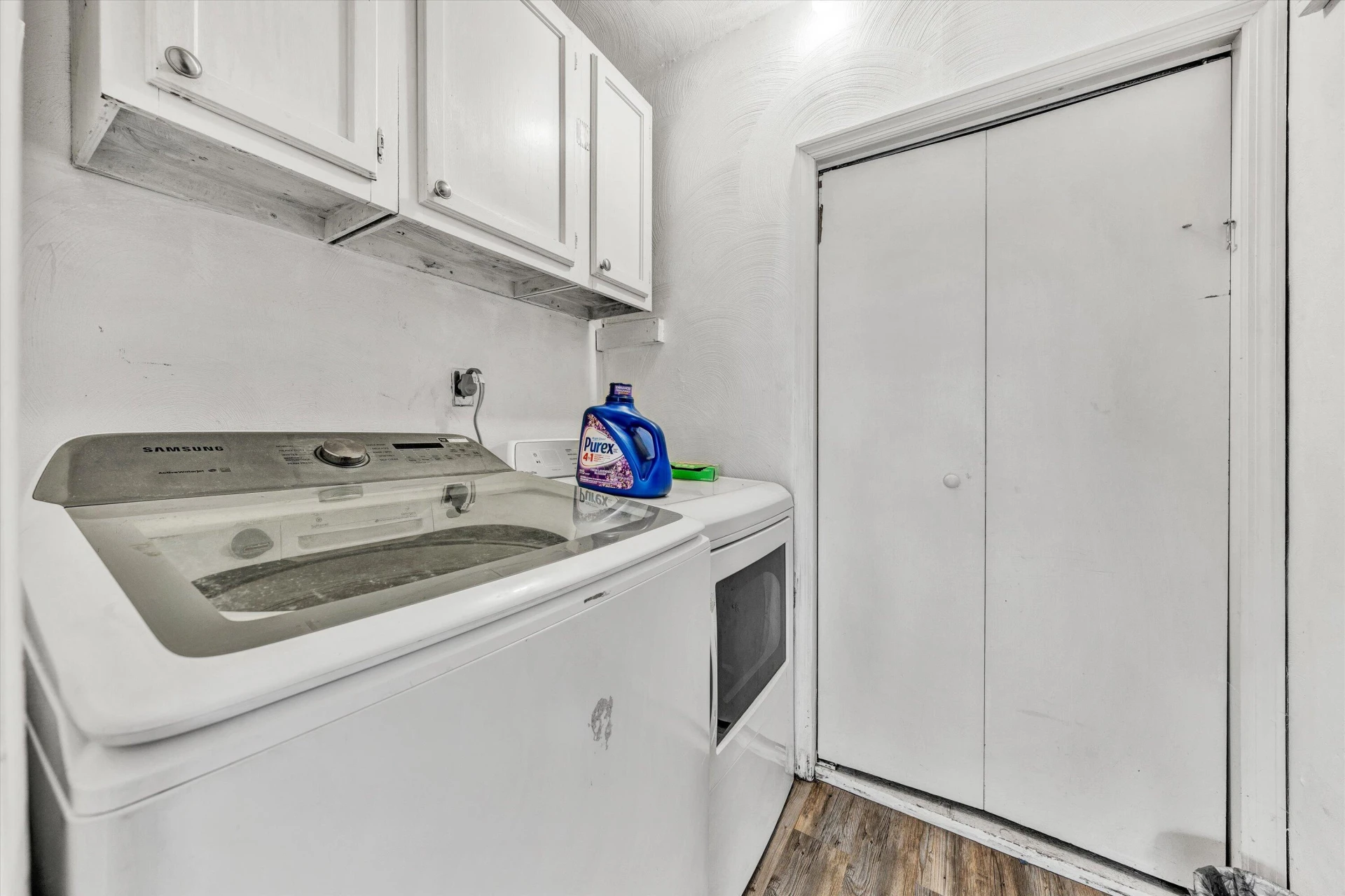 581 Windfield LN - Photo 32