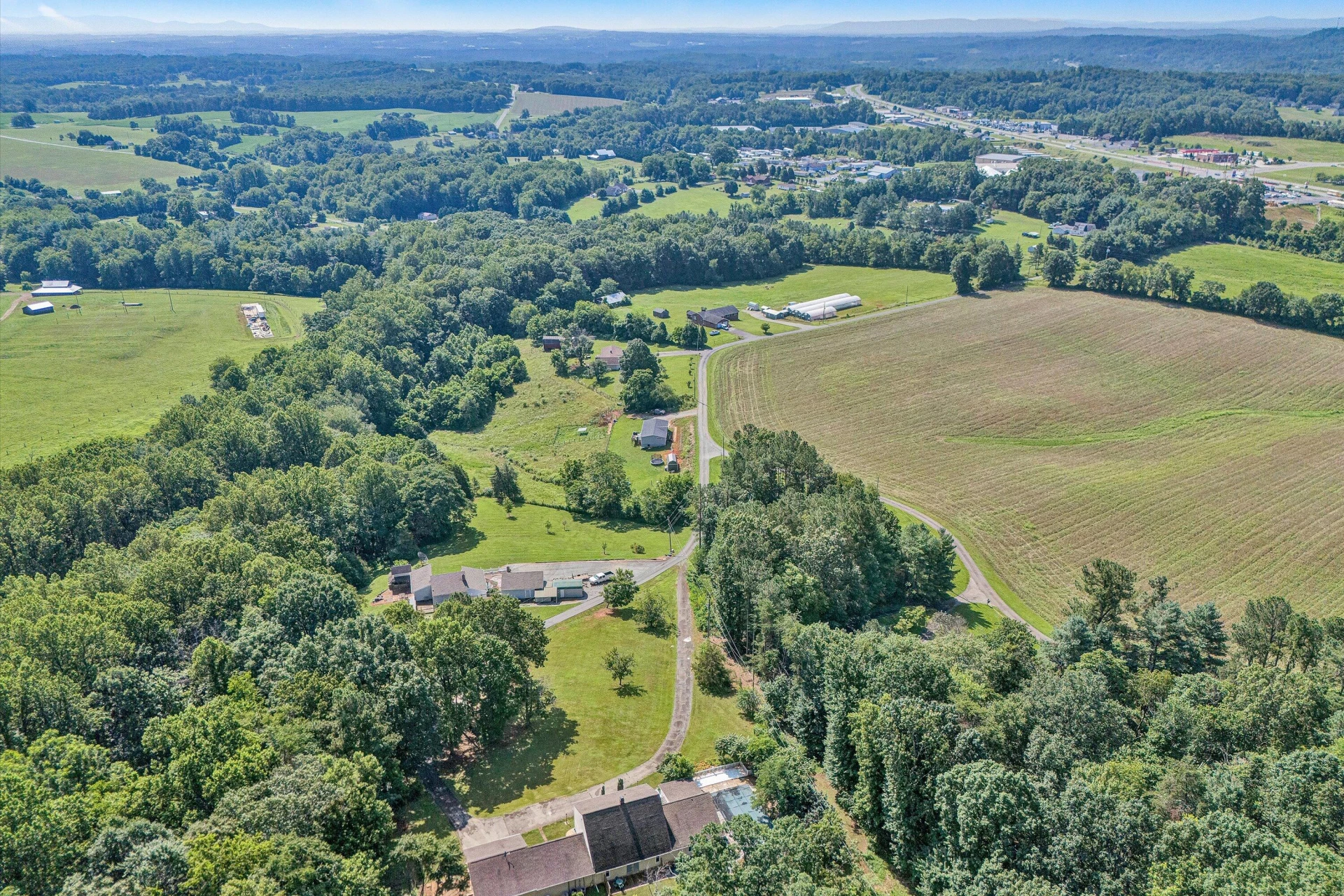 581 Windfield LN - Photo 46