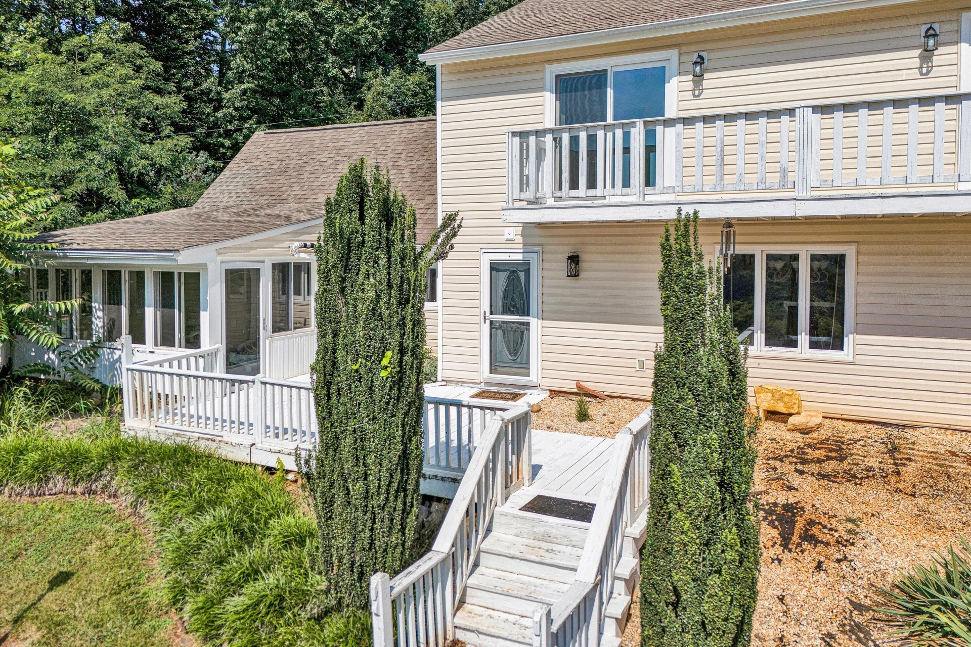 581 Windfield LN - Photo 5