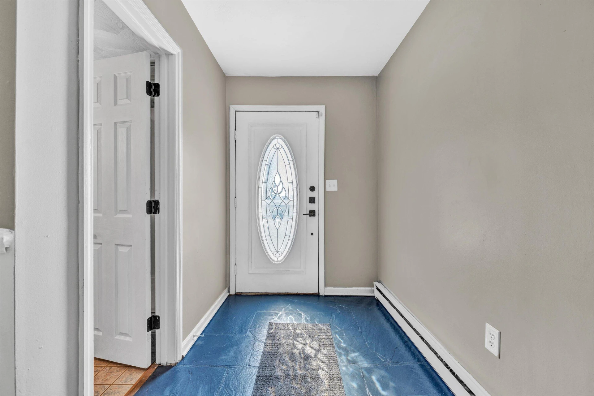 581 Windfield LN - Photo 6