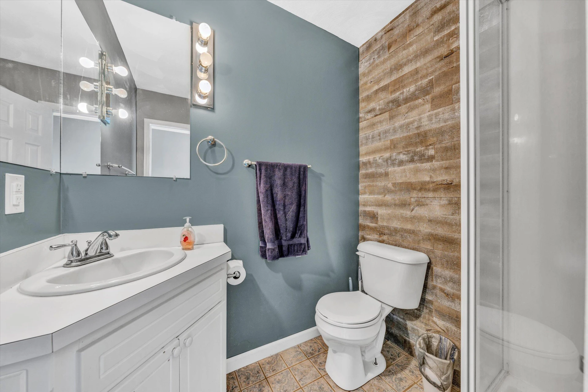581 Windfield LN - Photo 7