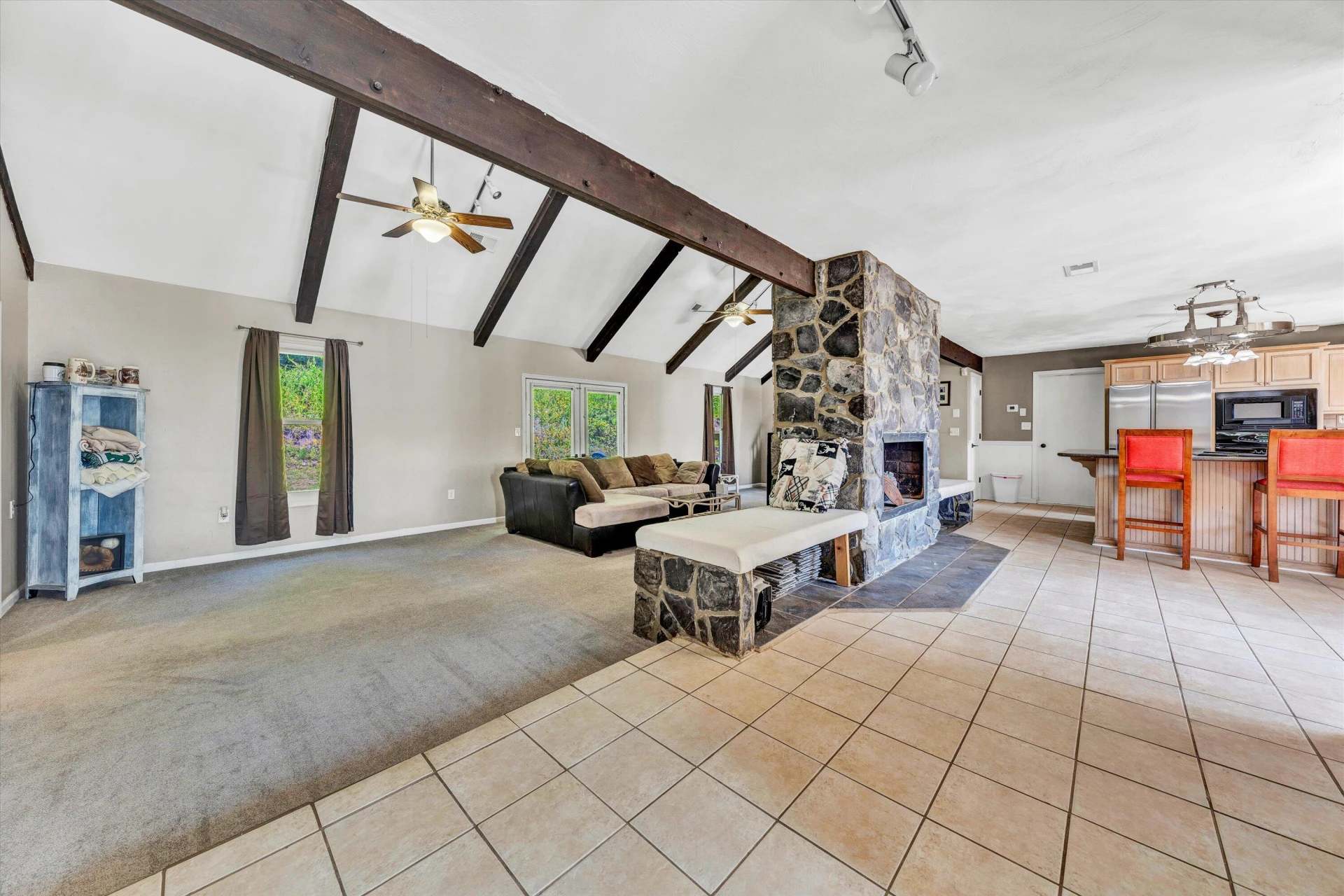 581 Windfield LN - Photo 9