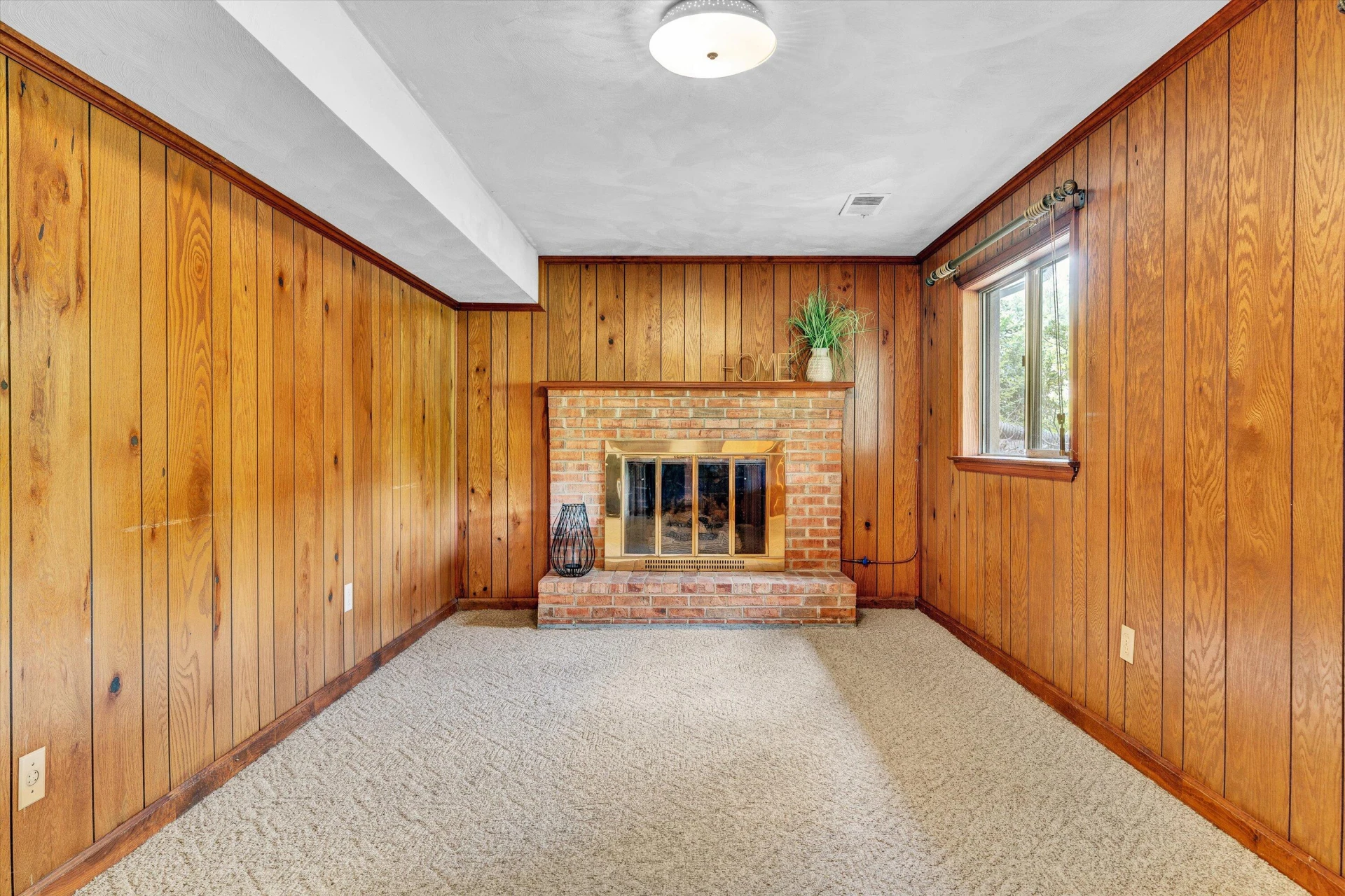 3582 Berryhill DR - Photo 19