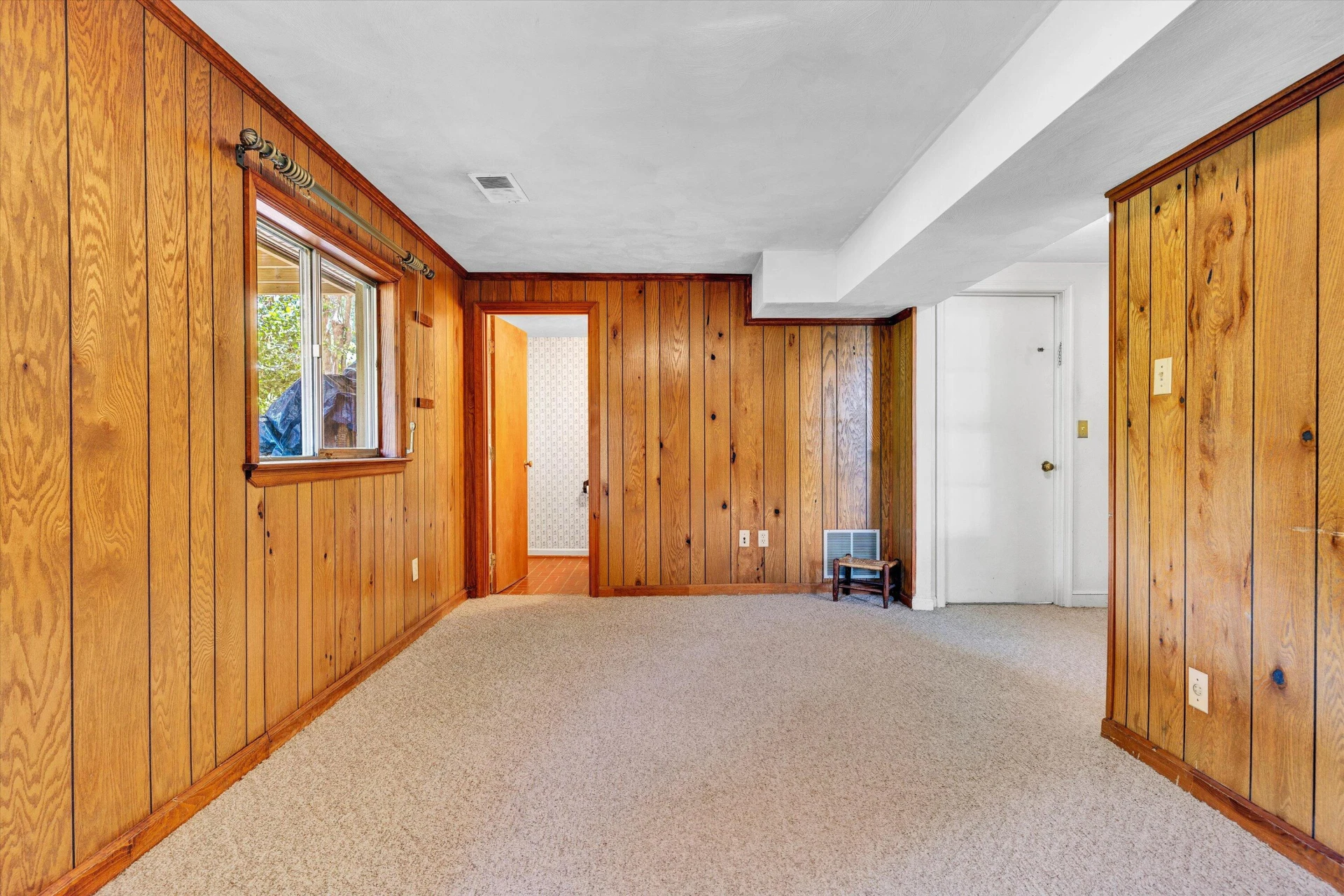 3582 Berryhill DR - Photo 20