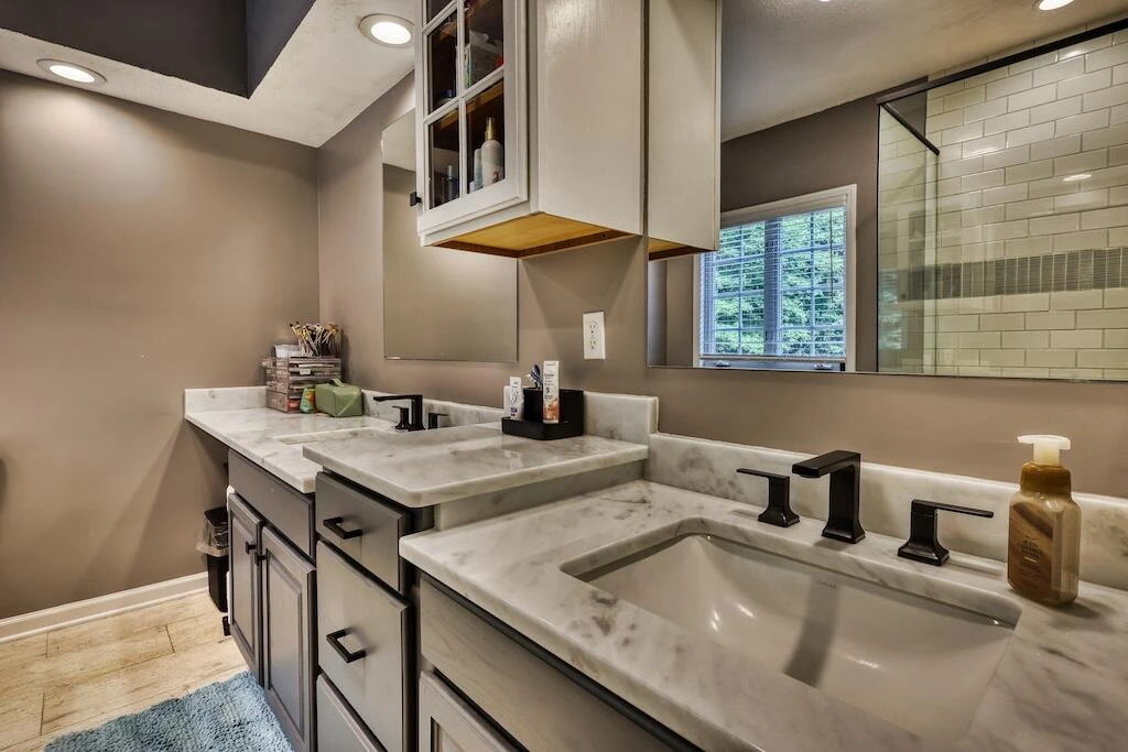 1577 Fairview Church RD - Photo 12