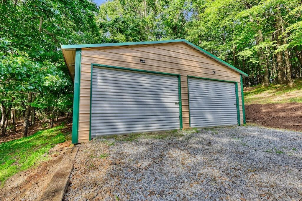 1577 Fairview Church RD - Photo 28