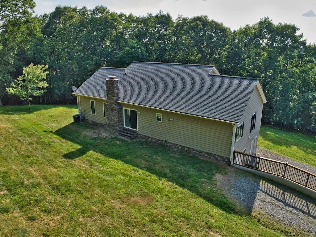 1577 Fairview Church RD - Photo 4