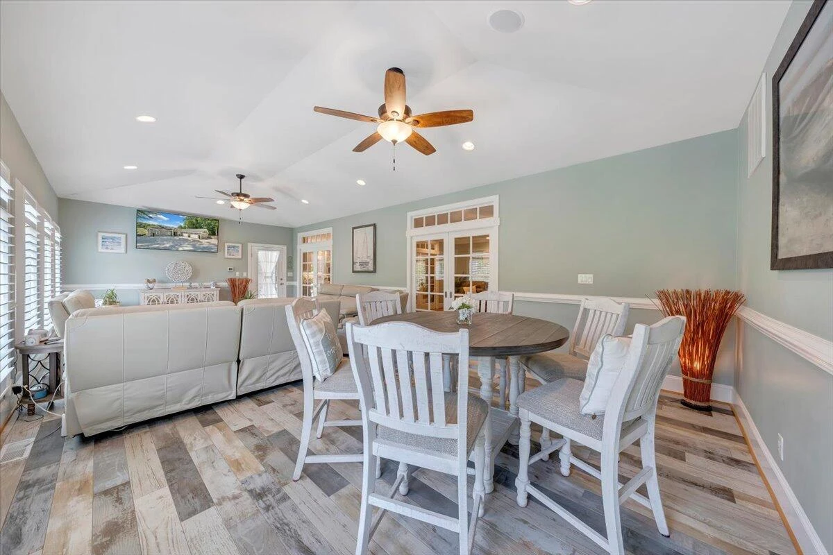 120 Lakewatch CIR - Photo 15