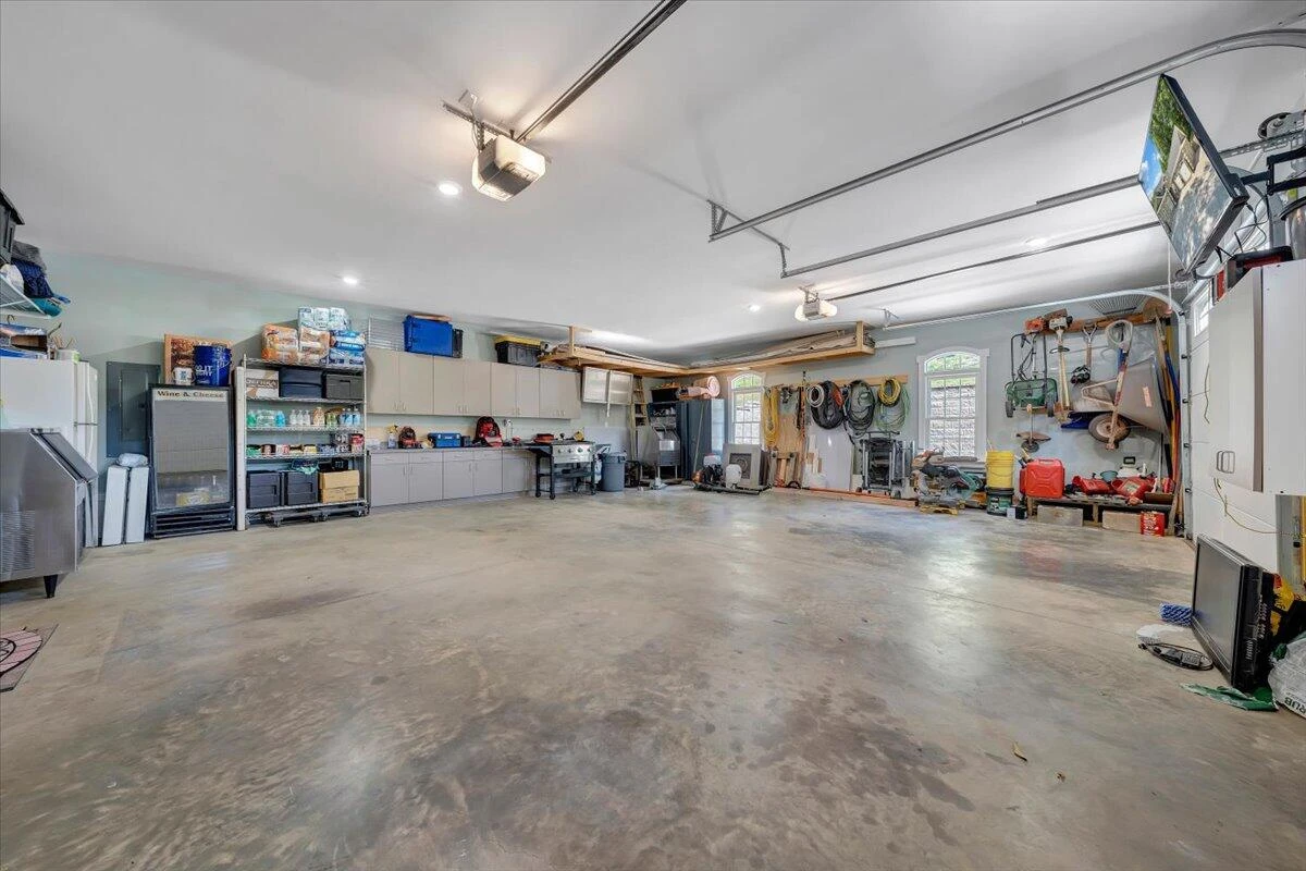 120 Lakewatch CIR - Photo 52