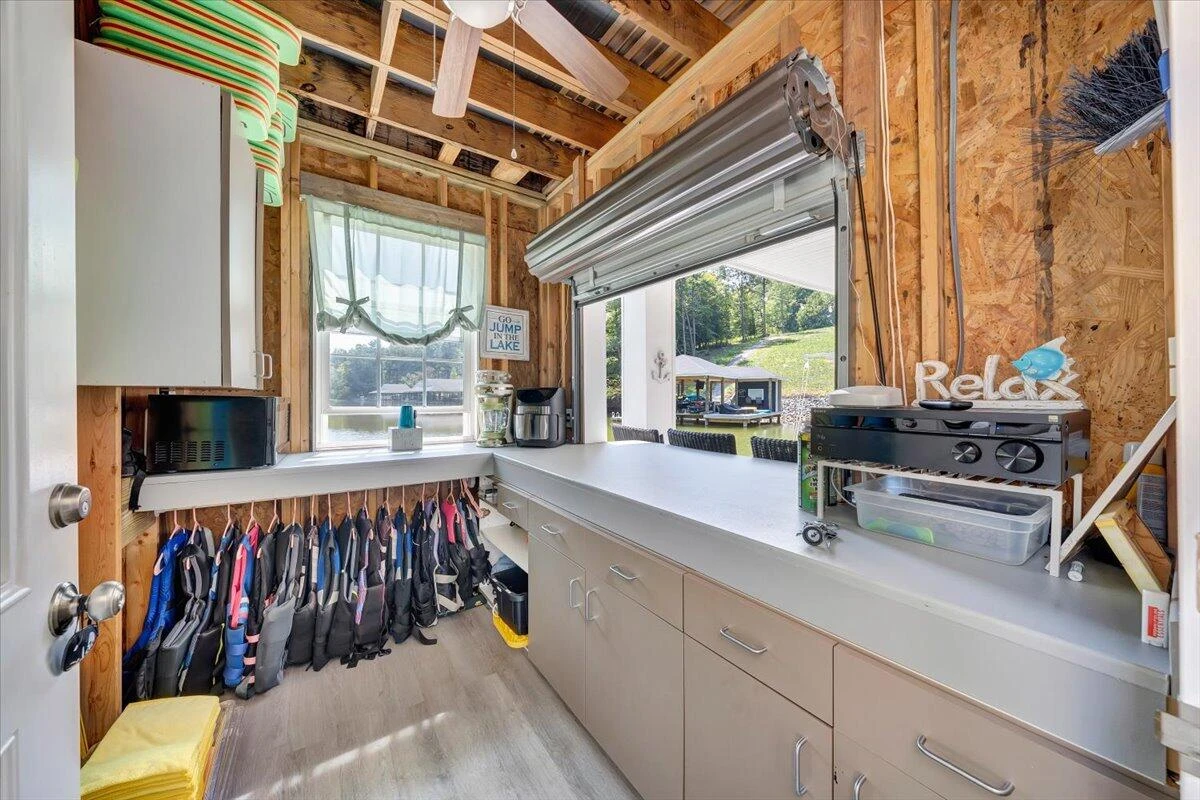 120 Lakewatch CIR - Photo 94