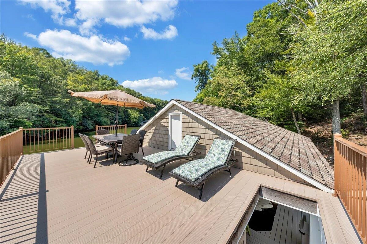 120 Lakewatch CIR - Photo 95