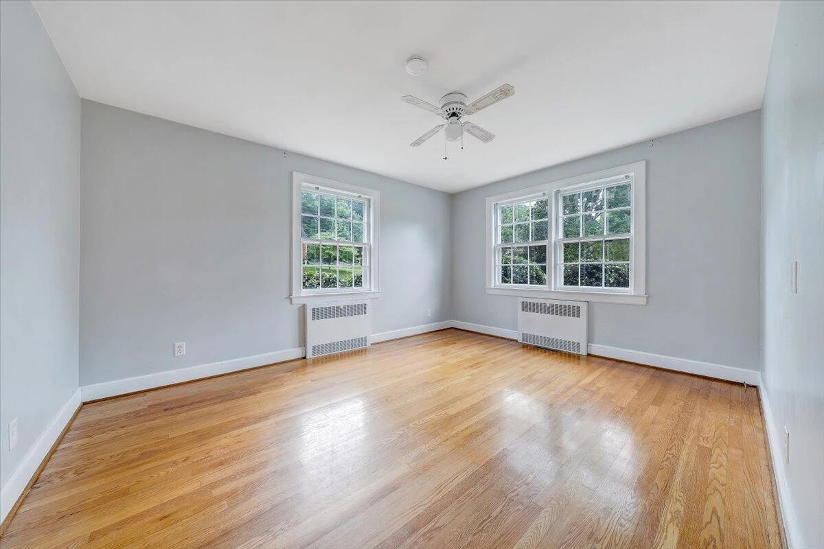 2529 Livingston RD - Photo 20