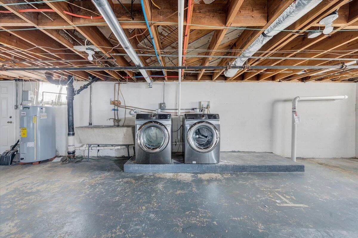 2529 Livingston RD - Photo 25