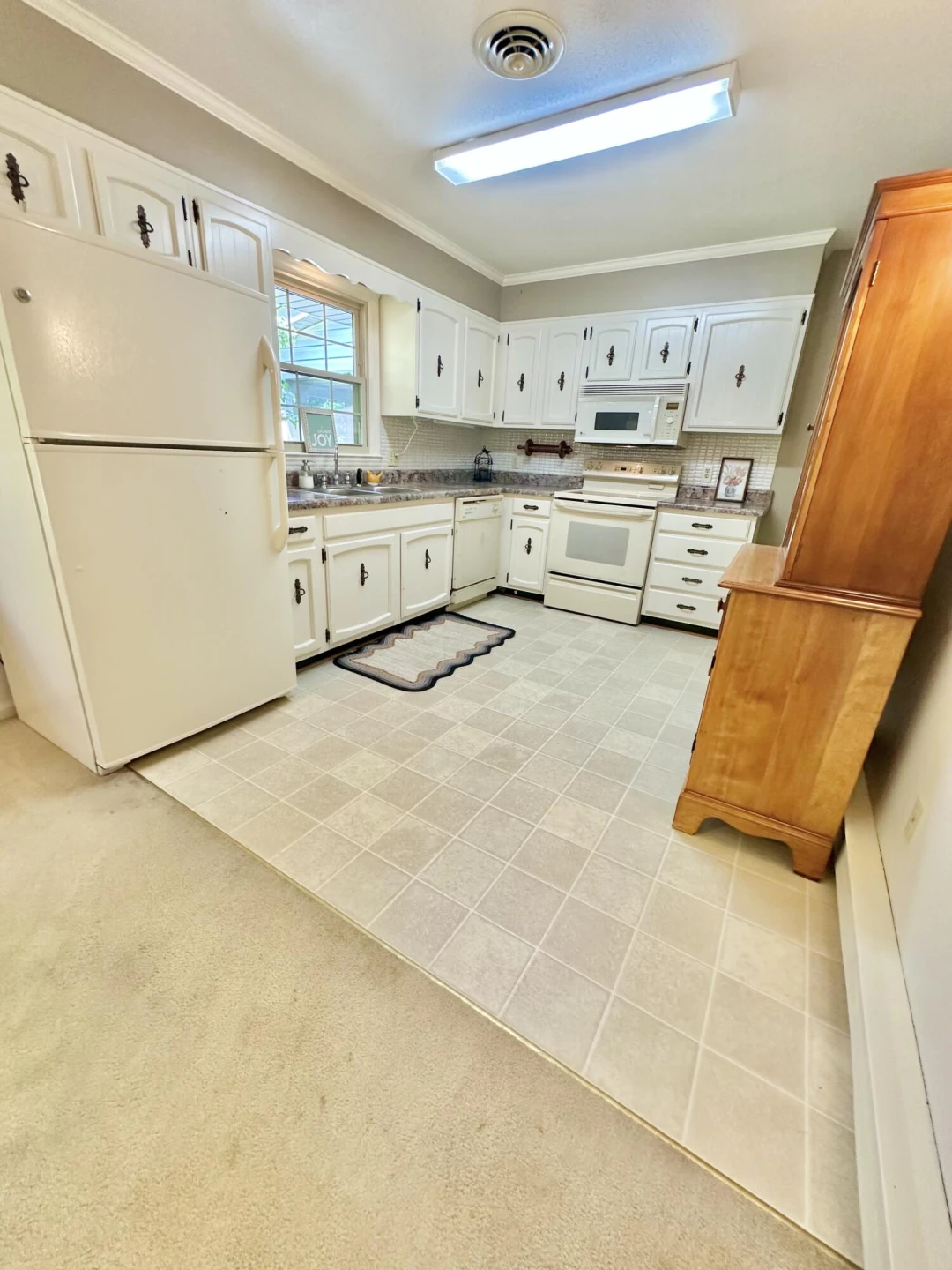 1703 Jefferson AVE - Photo 15
