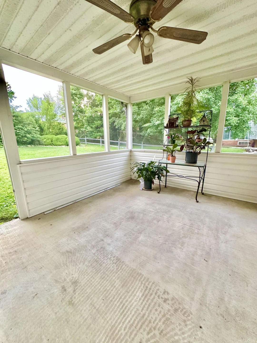 1703 Jefferson AVE - Photo 34