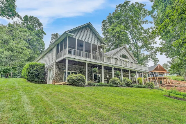 239 Cedar Bay RD, Union Hall, VA, 24176