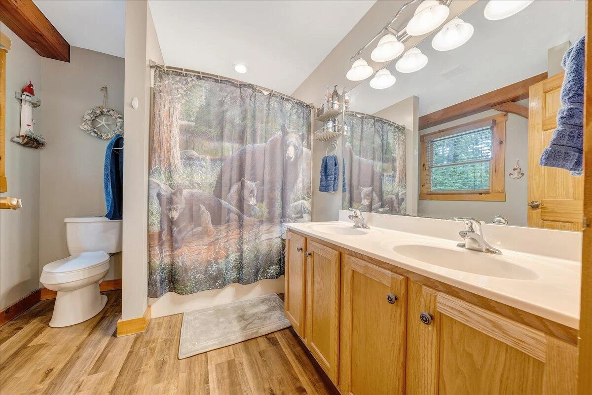 200 Camelot DR - Photo 21
