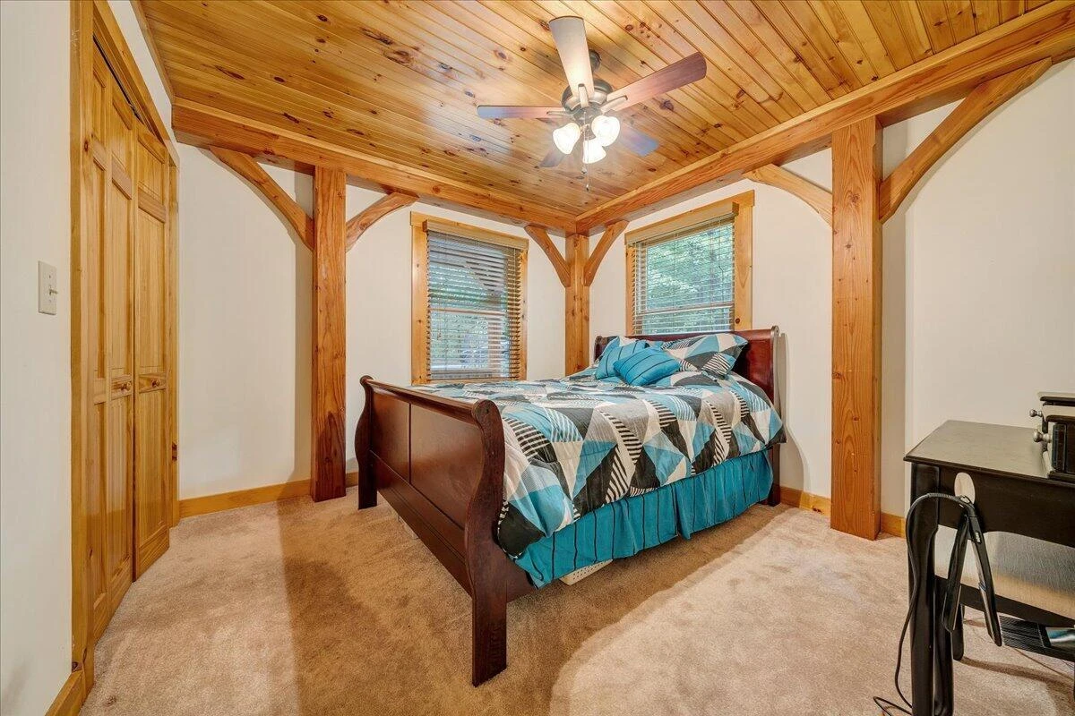 200 Camelot DR - Photo 22