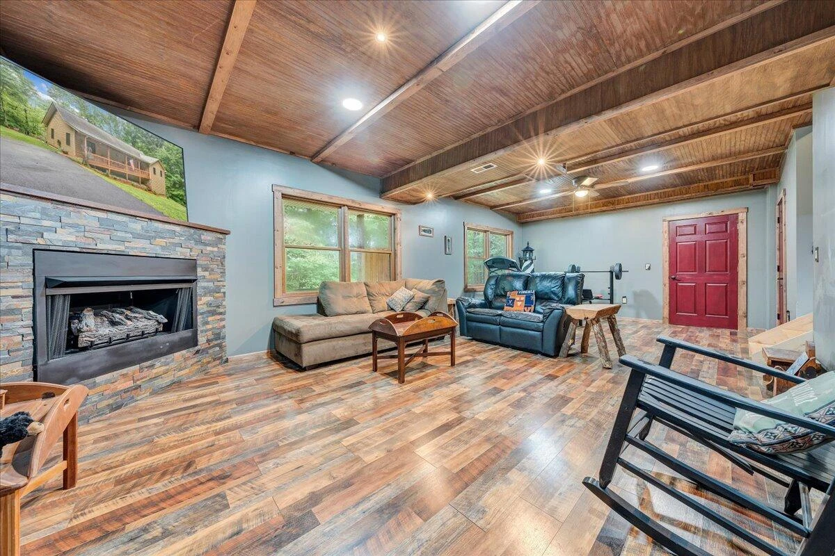 200 Camelot DR - Photo 27