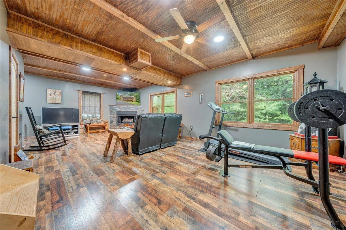 200 Camelot DR - Photo 28