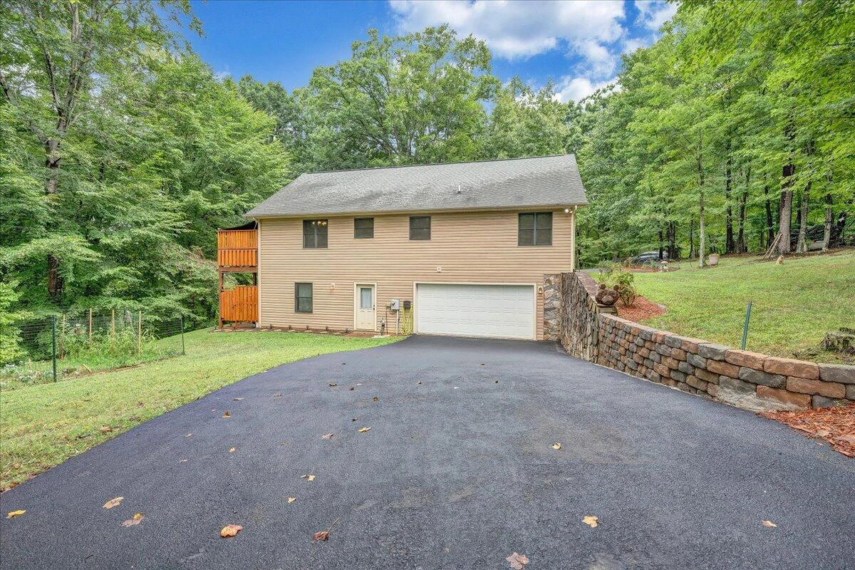 200 Camelot DR - Photo 35