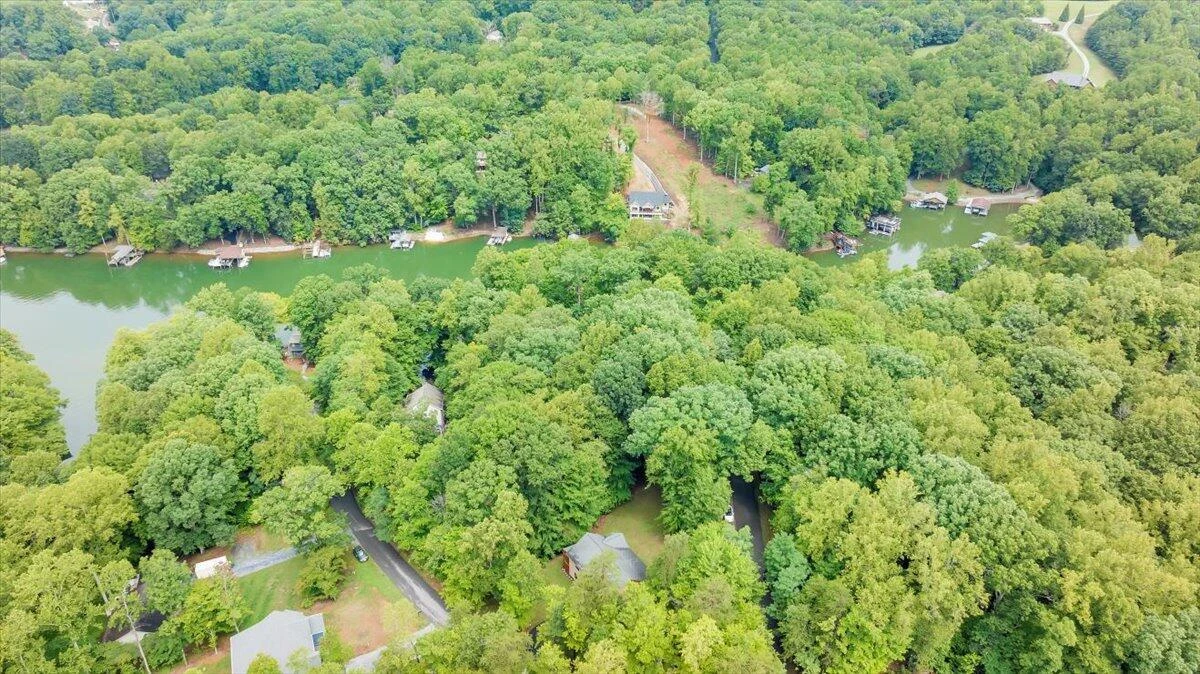 200 Camelot DR - Photo 38