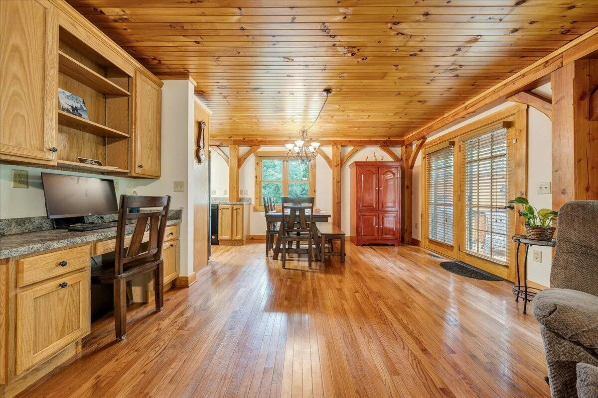 200 Camelot DR - Photo 12