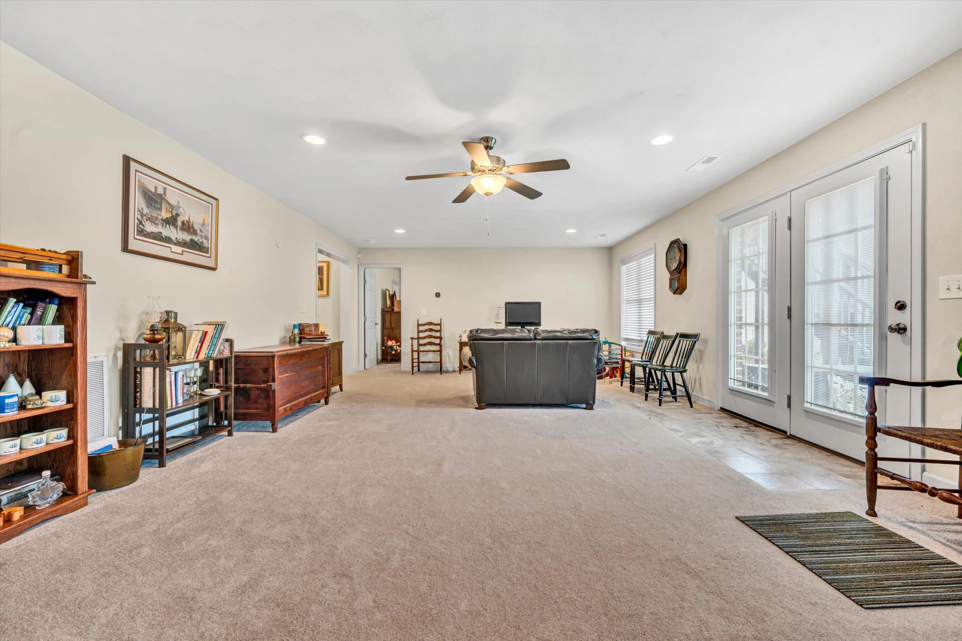 2532 Russlen DR - Photo 26