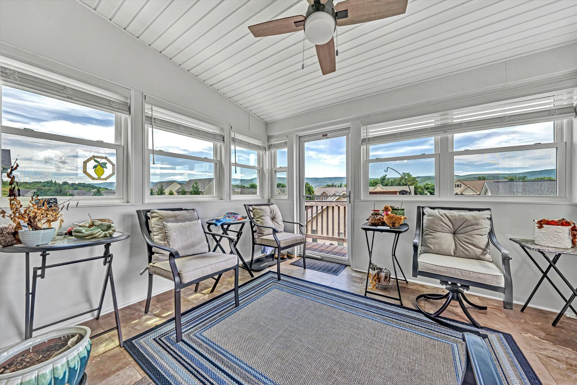 2532 Russlen DR - Photo 37