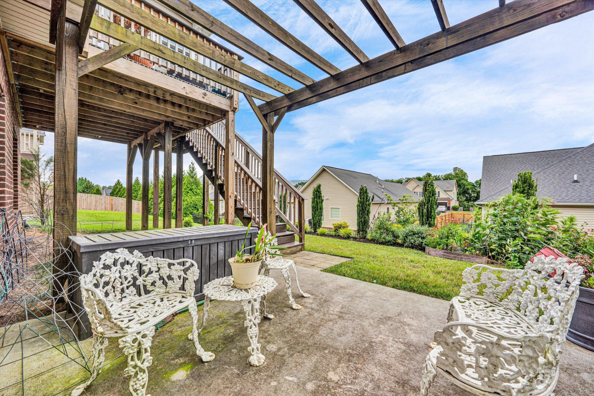 2532 Russlen DR - Photo 43