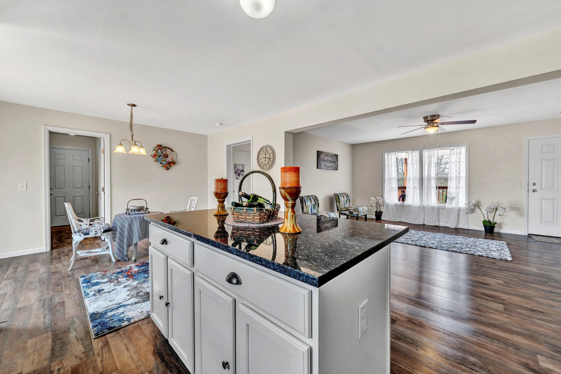 6507 Goodview RD - Photo 11