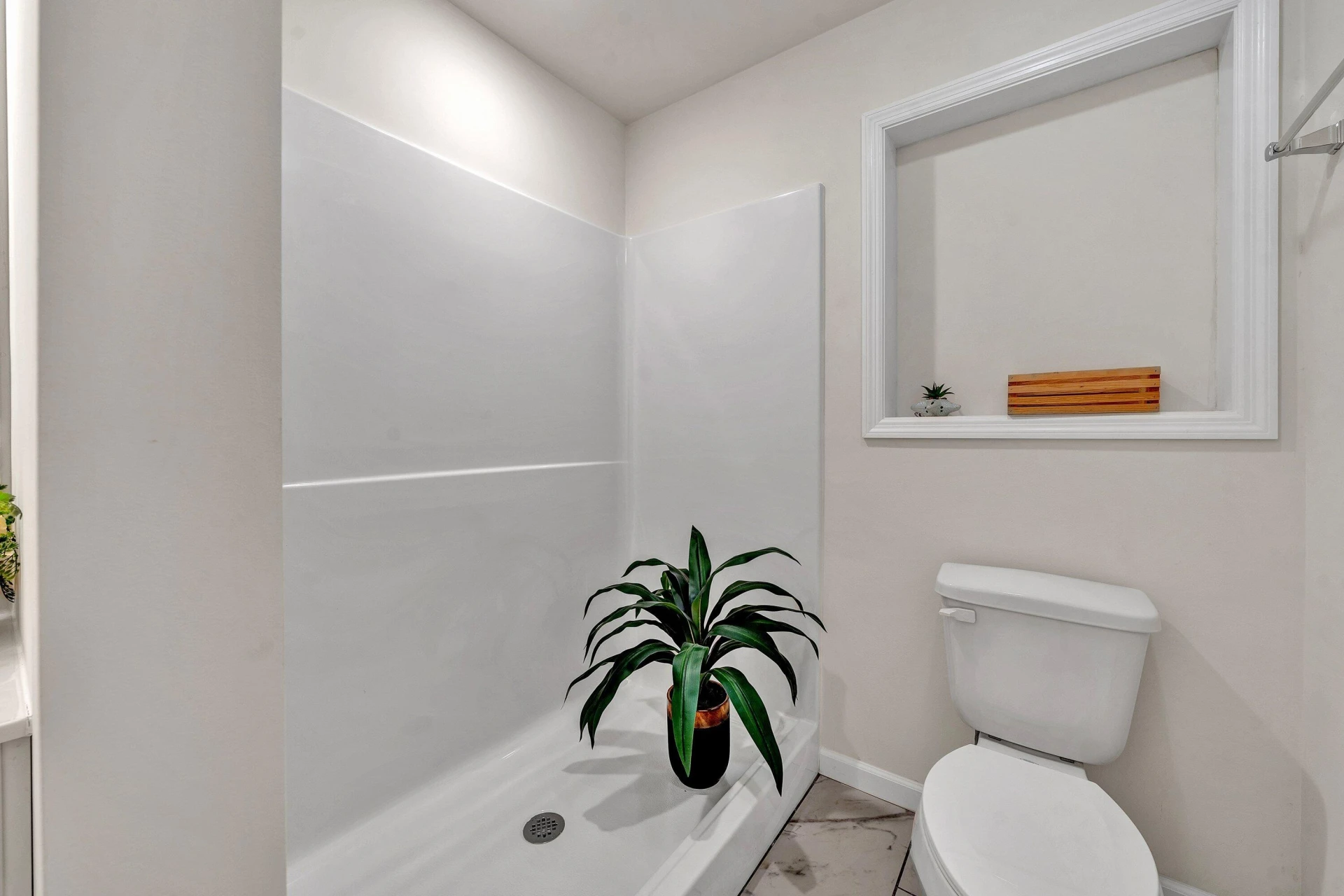 6507 Goodview RD - Photo 17
