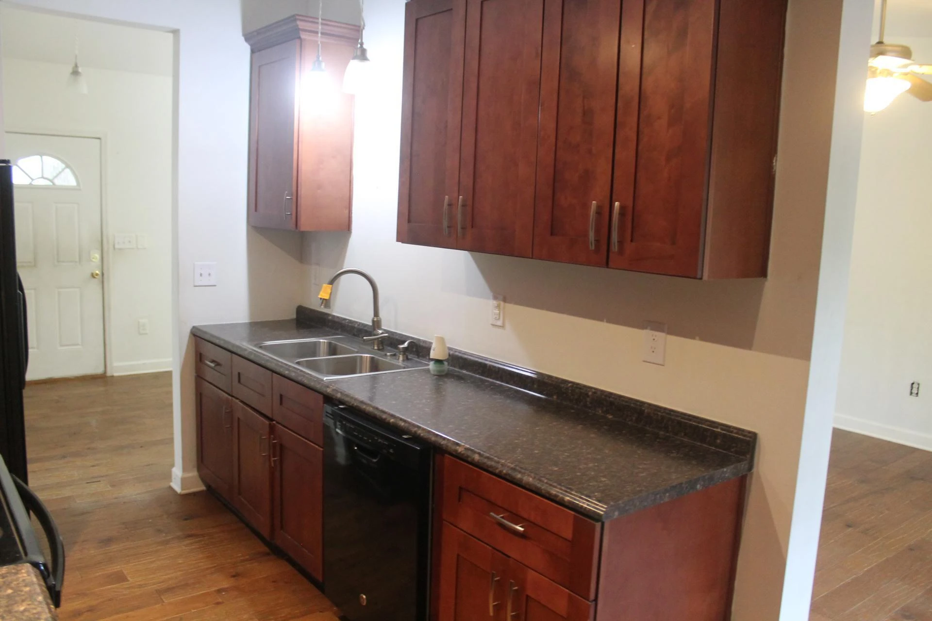 1160 Scott ST - Photo 13