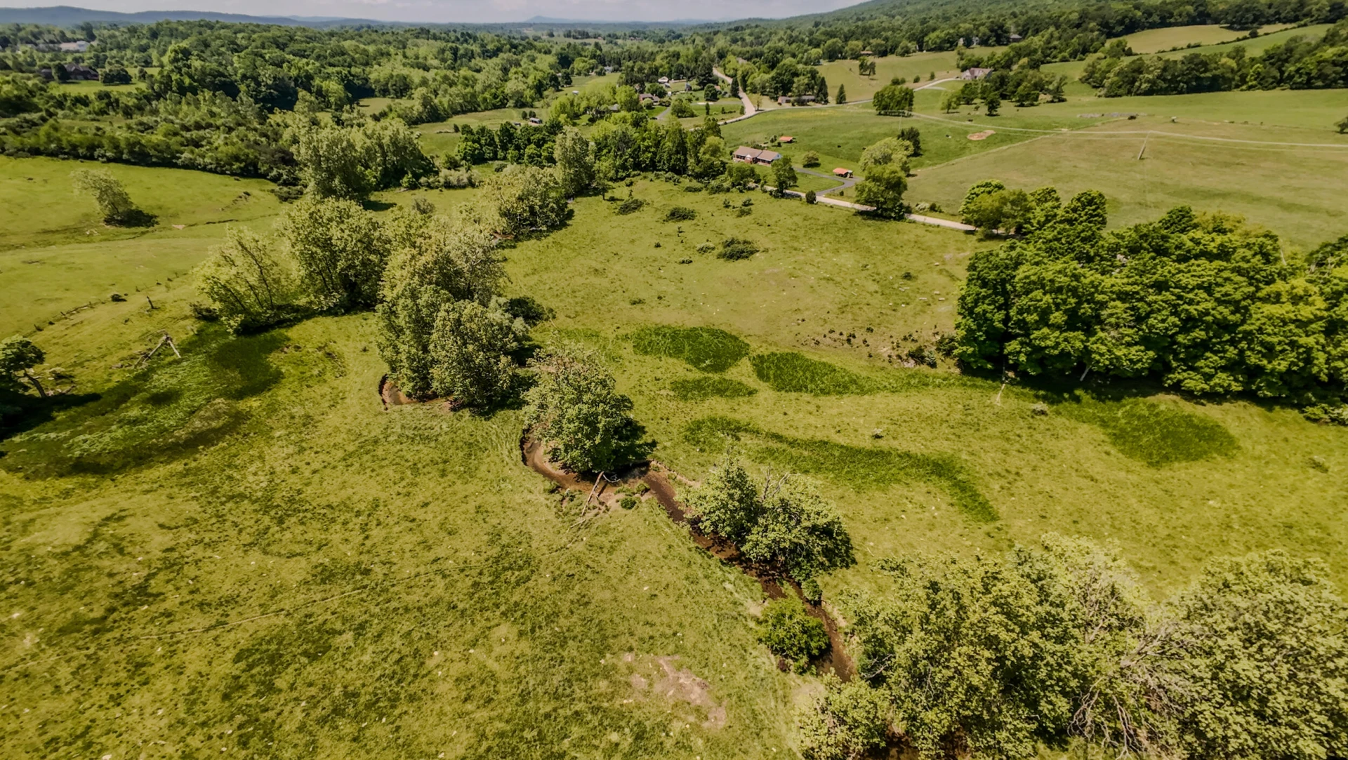 1801 Toms Creek RD - Photo 10